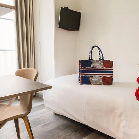 Beauvoir 3* Paříž